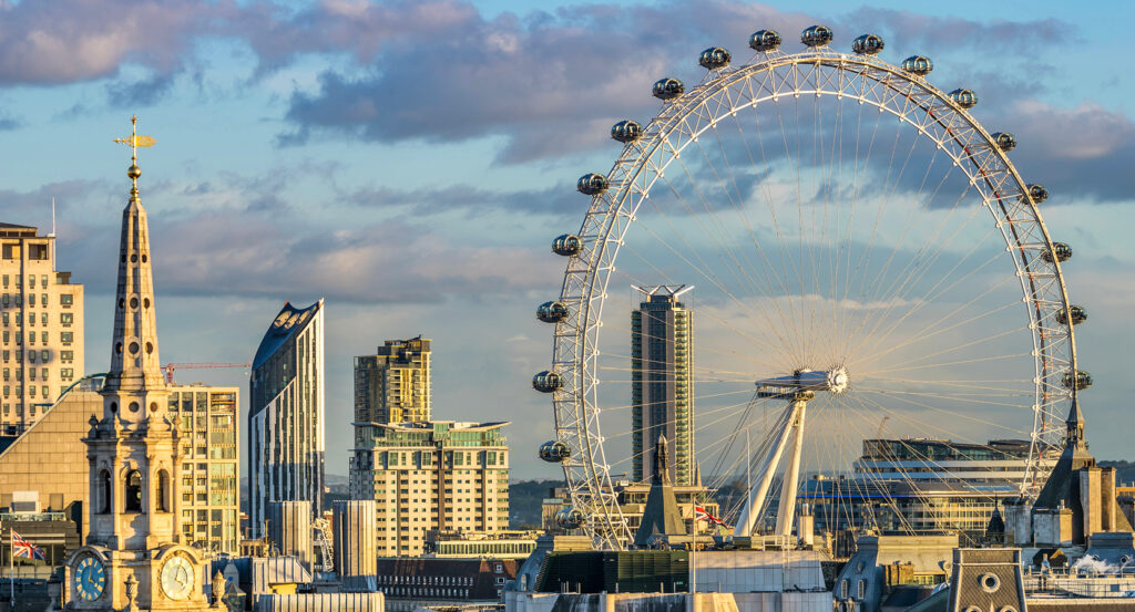 Panoramic city view from the London Eye at sunset