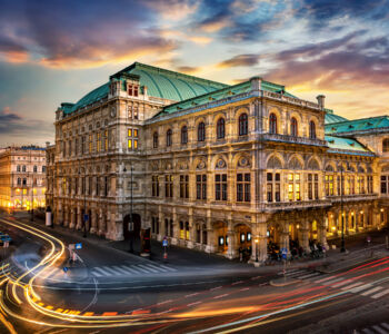 Panoramic view of Vienna’s historic center with St. Stephen’s Cathedral