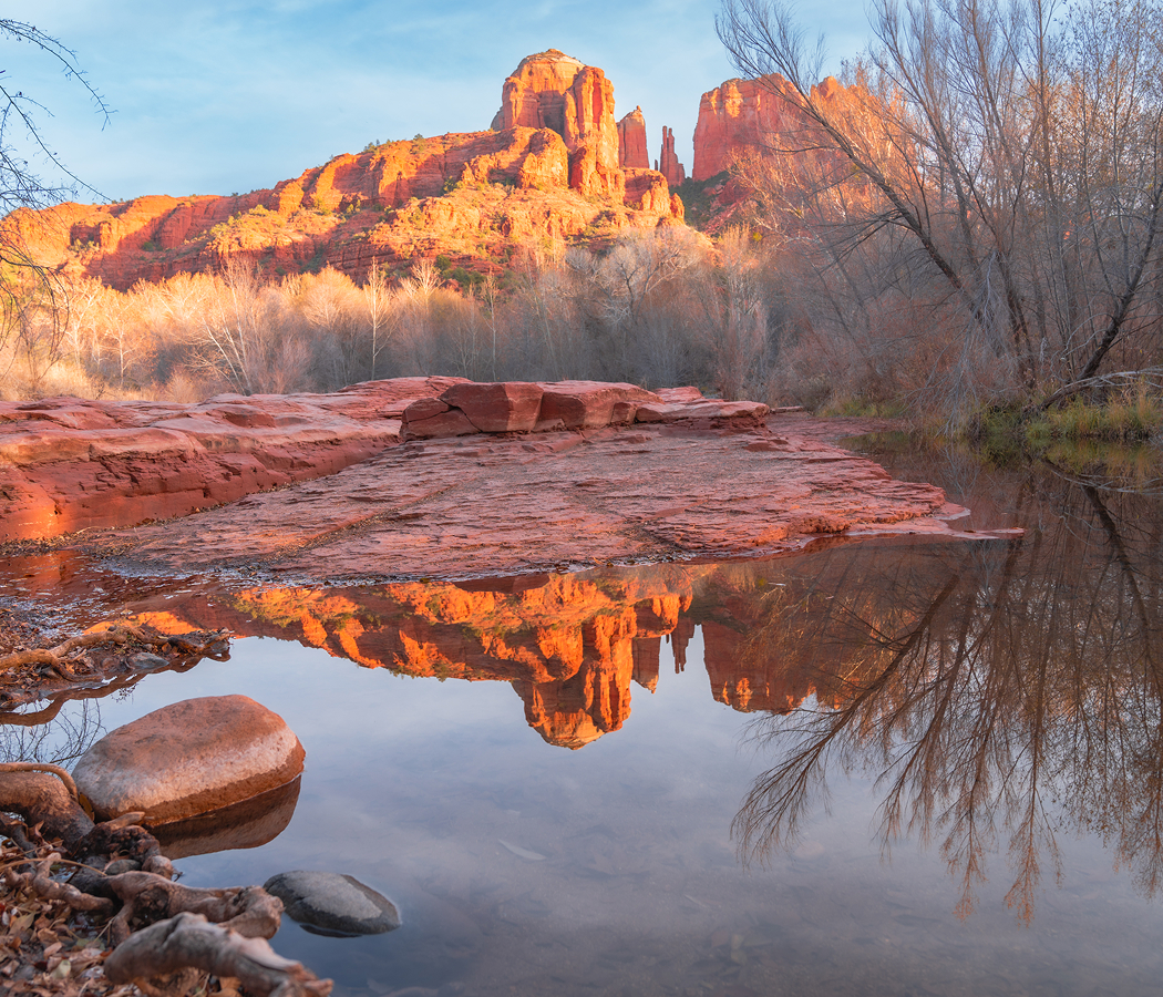 Scenic view of Crescent Moon Picnic Site with Cathedral Rock reflected in Oak Creek