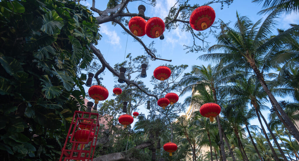 Ala Moana Center open-air shopping with tropical palms