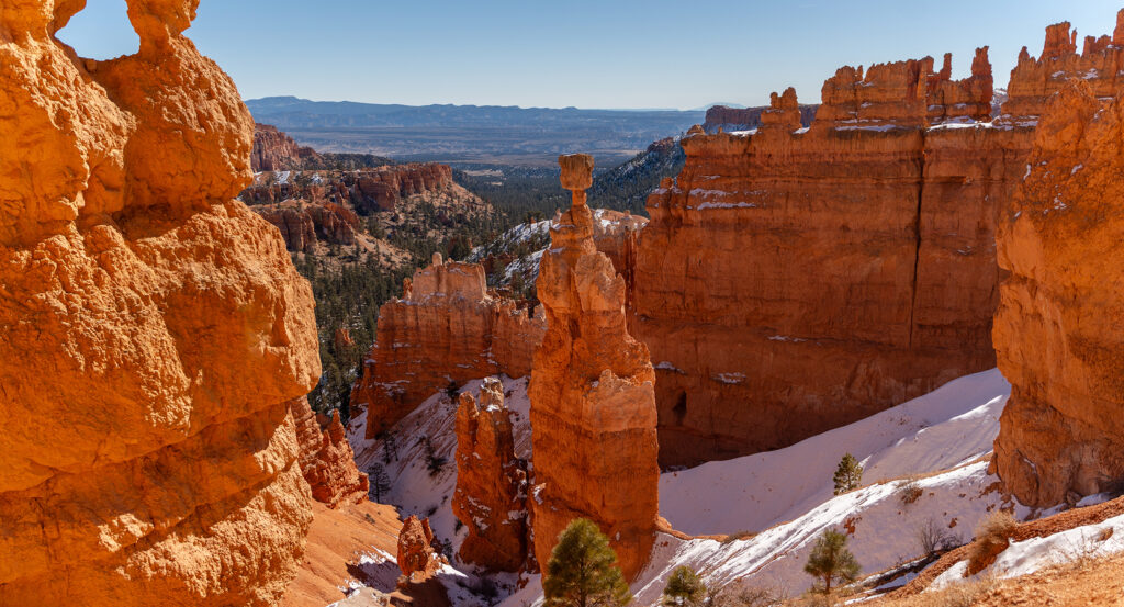 Hiking trails winding through Sedona's Red Rock State Park with sandstone views